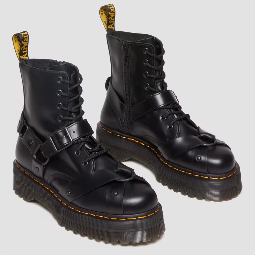Dr. Martens HARNESS LEATHER PLATFORMS boots
